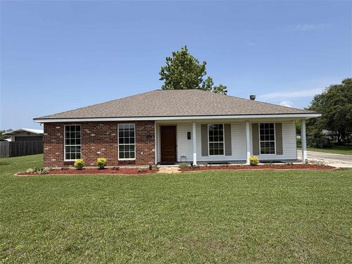 1502 Mohican Dr Drive, Lake Charles, LA, 70611 | Card Image