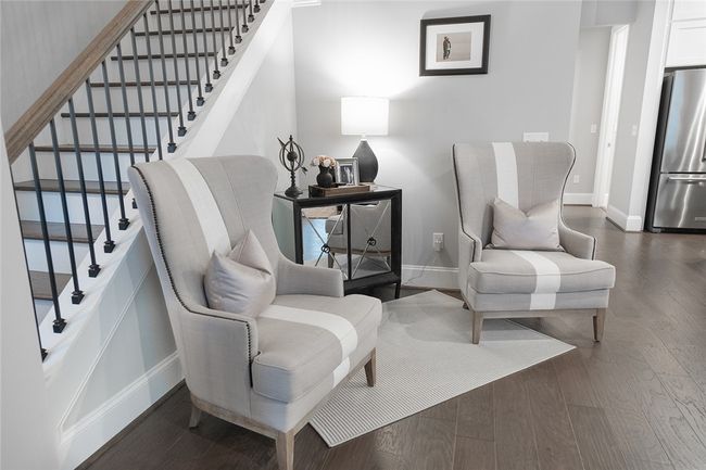 Sitting area | Image 35