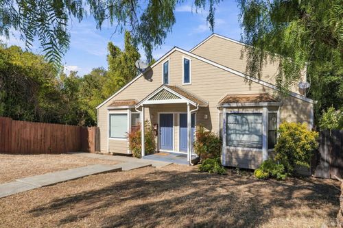 332 Louisiana St, Vallejo, CA, 94590-5041 | Card Image