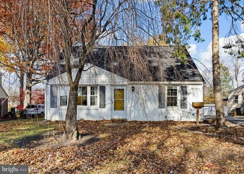 1305 University Ave, MORTON, PA, 19070-2013 | Card Image