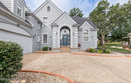 8108 Bohannon Station Rd, Louisville, KY, 40291-4013 | Card Image