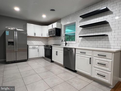 7317 Granalta Cir, Frederick, MD, 21702-2701 | Card Image