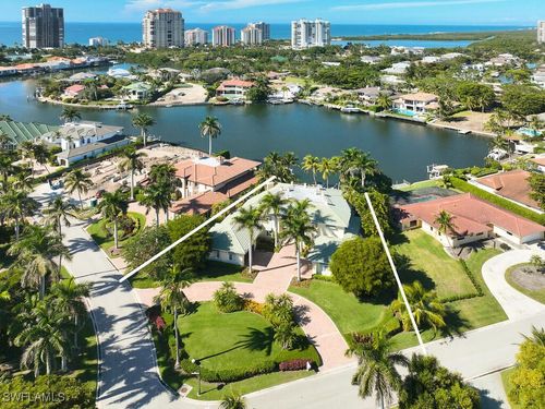 377 Pirates Bight, NAPLES, FL, 34103-2418 | Card Image