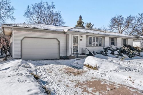 7872 Firwood Way Ne, Fridley, MN, 55432-2414 | Card Image