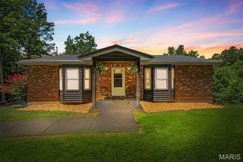 1555 Pine Ridge Trl, Park Hills, MO, 63601-8225 | Card Image