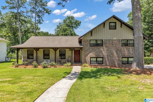 3228 Tyrol Rd, VESTAVIA HILLS, AL, 35216-4235 | Card Image