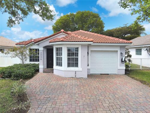 2048 Nw 164th Ave, Pembroke Pines, FL, 33028-1710 | Card Image