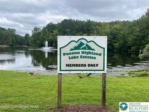 lot-31-and-32-31 Lenape Dr, East Stroudsburg, PA, 18302-9385 | Card Image