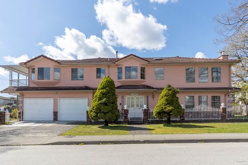 4355 Macdonald Avenue, Burnaby, BC, V5G2Z8 | Card Image
