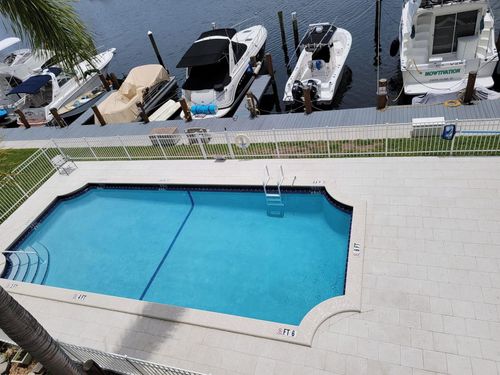 310-2100 Diana Drive, Hallandale Beach, FL, 33009 | Card Image