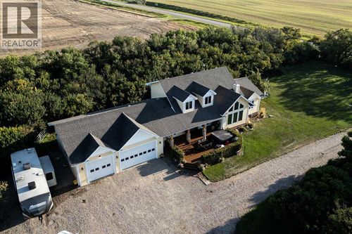 0 213056 Range Road 250, Rural Vulcan County, AB, T0L1P0 | Card Image