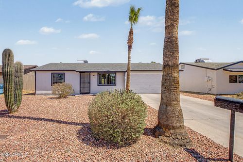 3628 E Nisbet Rd, Phoenix, AZ, 85032-4617 | Card Image
