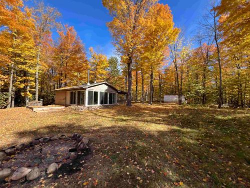 N7631 Piela Lane, White Lake, WI, 54491 | Card Image