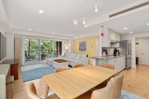 apt-309-130 Mount Auburn St, Cambridge, MA, 02138-5779 | Card Image