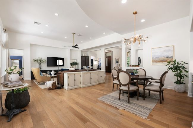 Nice bright and open floor plan | Image 8