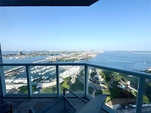 3903-244 Biscayne Blvd, Miami, FL, 33132-2345 | Card Image