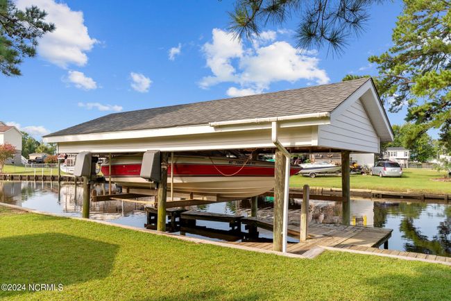 36 Inlet Way, House other with 3 bedrooms, 3 bathrooms and null parking in Chocowinity NC | Image 42