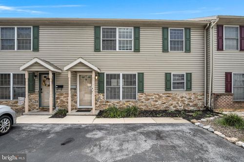 105 Legion Ave, HIGHSPIRE, PA, 17034-1100 | Card Image