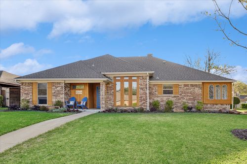 12614 Whispering Hills Dr, Dallas, TX, 75243-2622 | Card Image