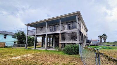 128 Canvas Back Ln, House other with 3 bedrooms, 2 bathrooms and 4 parking in Rockport TX | Image 2