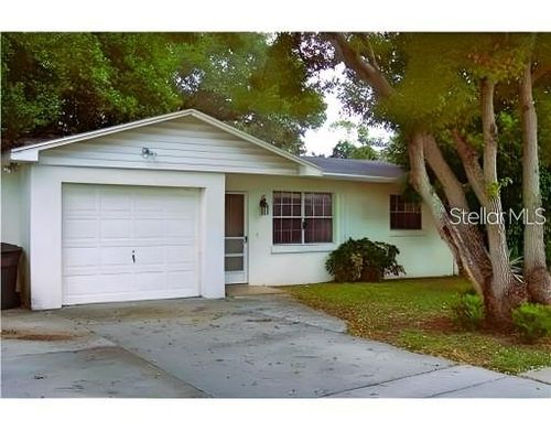 180 2nd St Sw, LARGO, FL, 33770-3651 | Card Image