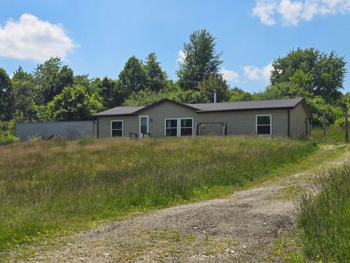 4311 Pine Grove Rd Sw, Amanda, OH, 43102-9519 | Card Image