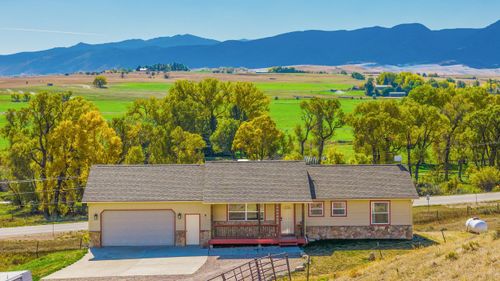6 Grandview Dr, Sheridan, WY, 82801-9403 | Card Image