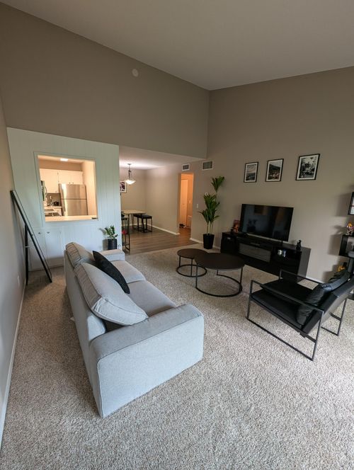 apt-319-4120 Parklawn Ave, Edina, MN, 55435-4691 | Card Image