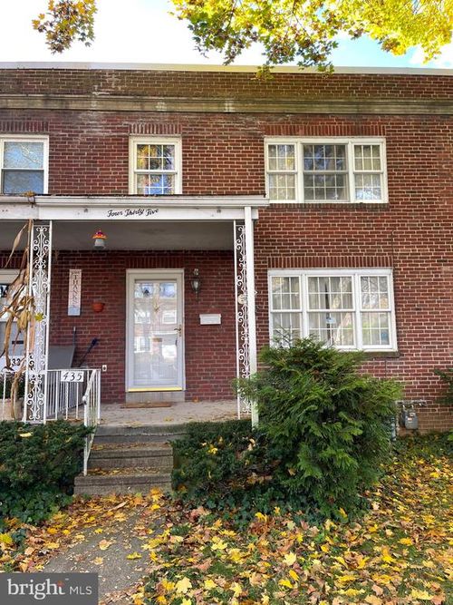 435 Sycamore Rd, READING, PA, 19611-1539 | Card Image