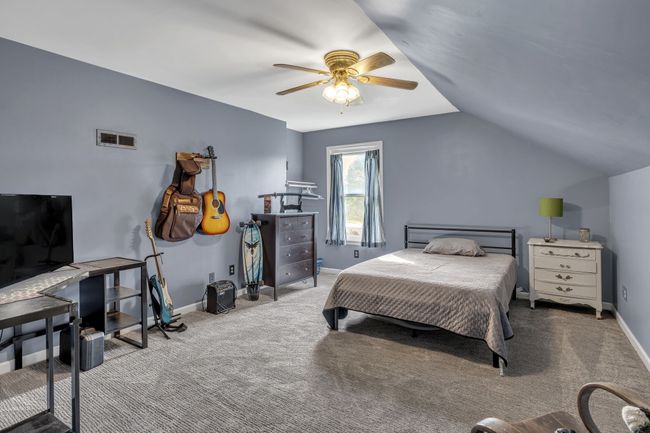 1301 Andrea Ln, House other with 4 bedrooms, 2 bathrooms and 2 parking in Portland TN | Image 12