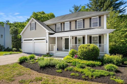 41 Daniel Lucy Way, Newburyport, MA, 01950-6220 | Card Image