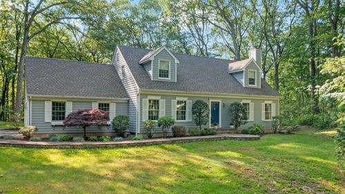 6 Middlebrook Pond Rd, Redding, CT, 06896-1731 | Card Image