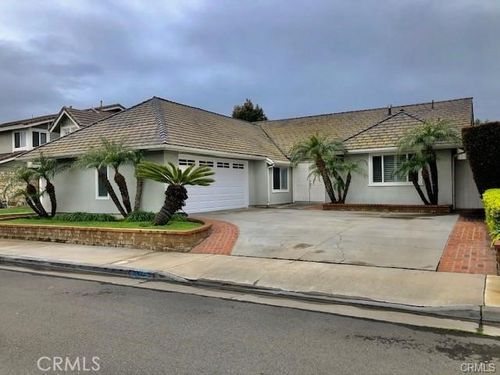 3662 Pirate Cir, Huntington Beach, CA, 92649 | Card Image