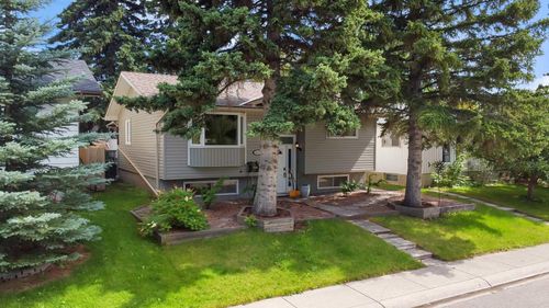 3335 Doverview Road Se, Calgary, AB, T2B2A2 | Card Image