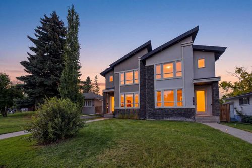 2413b Richmond Rd Sw, Calgary, AB, T2T5E5 | Card Image