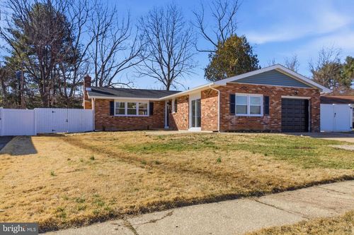 6 Thornhollow Rd, NEWARK, DE, 19711-7212 | Card Image