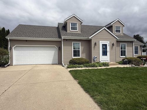 938 Nantucket Drive, Janesville, WI, 53546 | Card Image