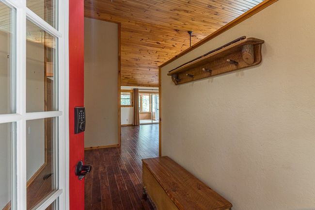 292 Holly Cove Cir, Home with 2 bedrooms, 3 bathrooms and null parking in Blairsville GA | Image 6
