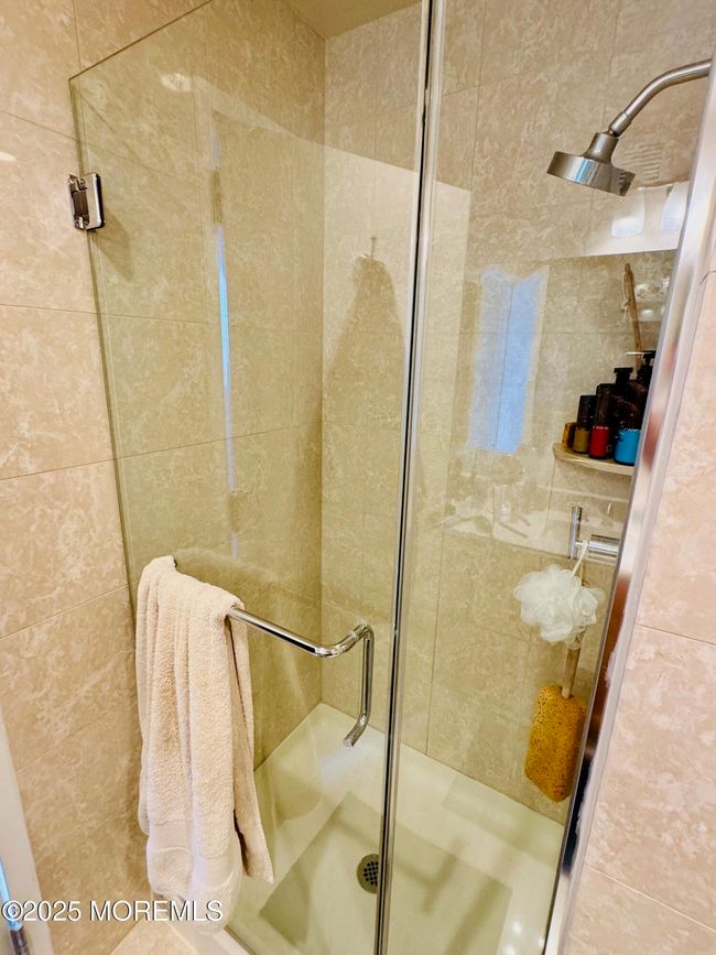 APT-2205 - 1 Spring St, House other with 2 bedrooms, 2 bathrooms and null parking in New Brunswick NJ | Image 44
