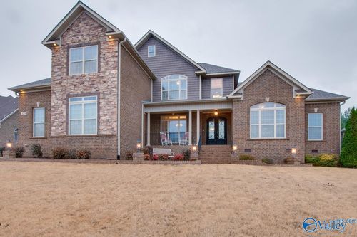 123 Forest Ridge Drive, Huntsville, AL, 35806 | Card Image