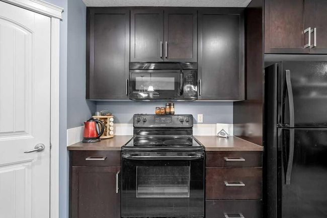 117 Chaparral Valley Gdns Se, Townhouse with 3 bedrooms, 3 bathrooms and 2 parking in Calgary AB | Image 11