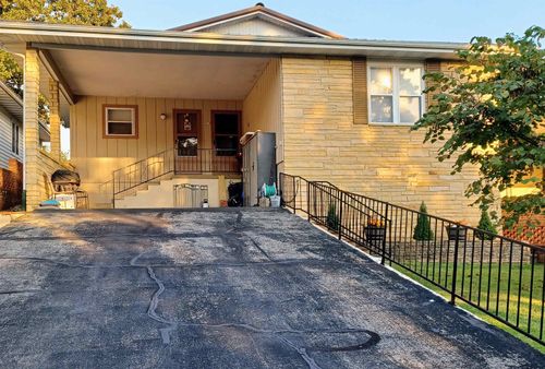 312 Royal Dr, Horseshoe Bend, AR, 72512-3328 | Card Image