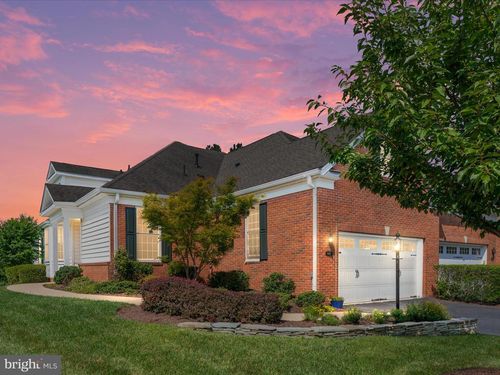 4862 Palmers Ridge Ct, HAYMARKET, VA, 20169-8140 | Card Image