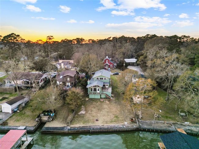 283 Sam Houston Loop, House other with 3 bedrooms, 2 bathrooms and 2 parking in Pointblank TX | Image 40