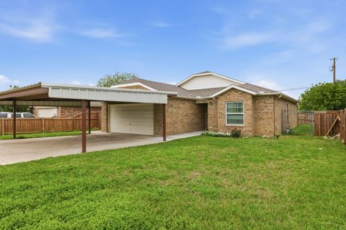 1502 Se 19th Ave, Mineral Wells, TX, 76067-9317 | Card Image