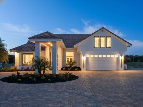 17850 Coralwood Ln, GROVELAND, FL, 34736-8570 | Card Image