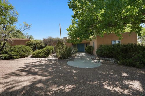 2425 Dietz Farm Rd Nw, Los Ranchos, NM, 87107-3119 | Card Image