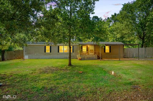 8977 W Picturesque Dr, Greenwood, LA, 71033-3398 | Card Image