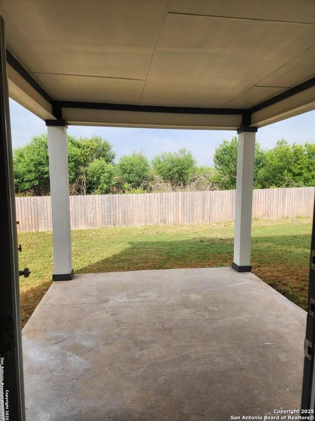 321 Hinge Loop, House other with 3 bedrooms, 3 bathrooms and null parking in Cibolo TX | Image 31