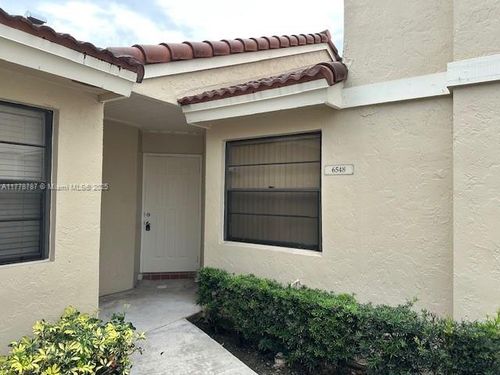 6548-6548 Nw 170th Ter, Hialeah, FL, 33015-4637 | Card Image